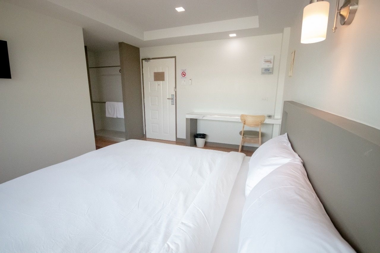 NaCare Hotel Superior King Bed