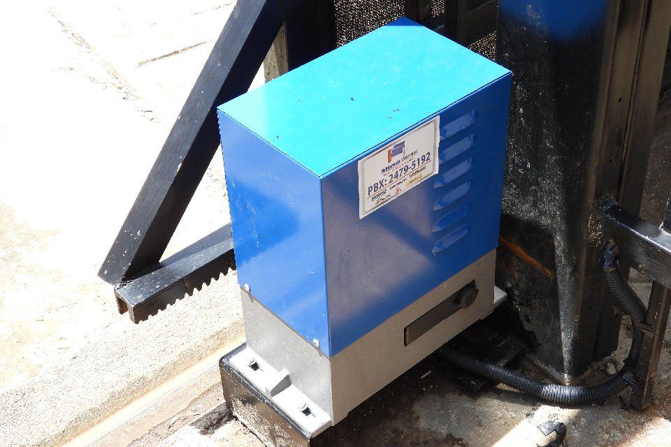 multiservicios electrónicos