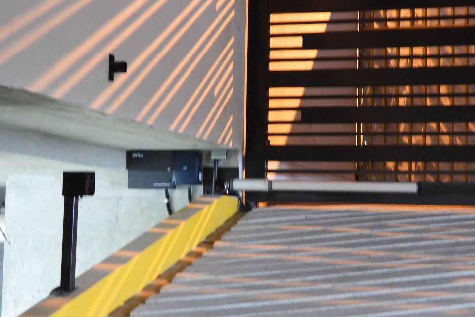 multiservicios electrónicos