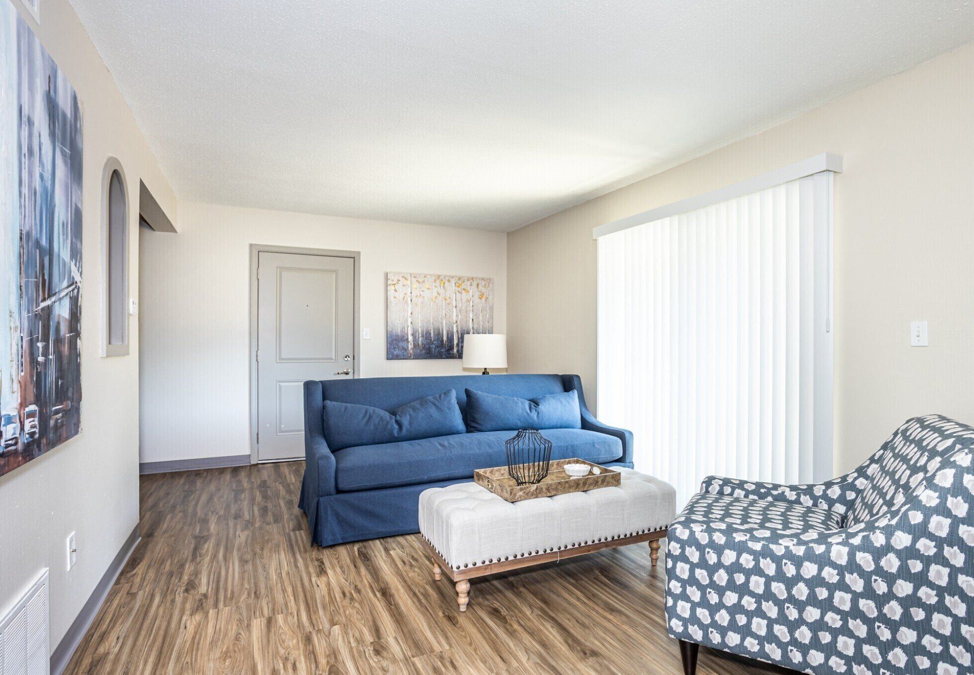 Parkway Apartments Photo Gallery