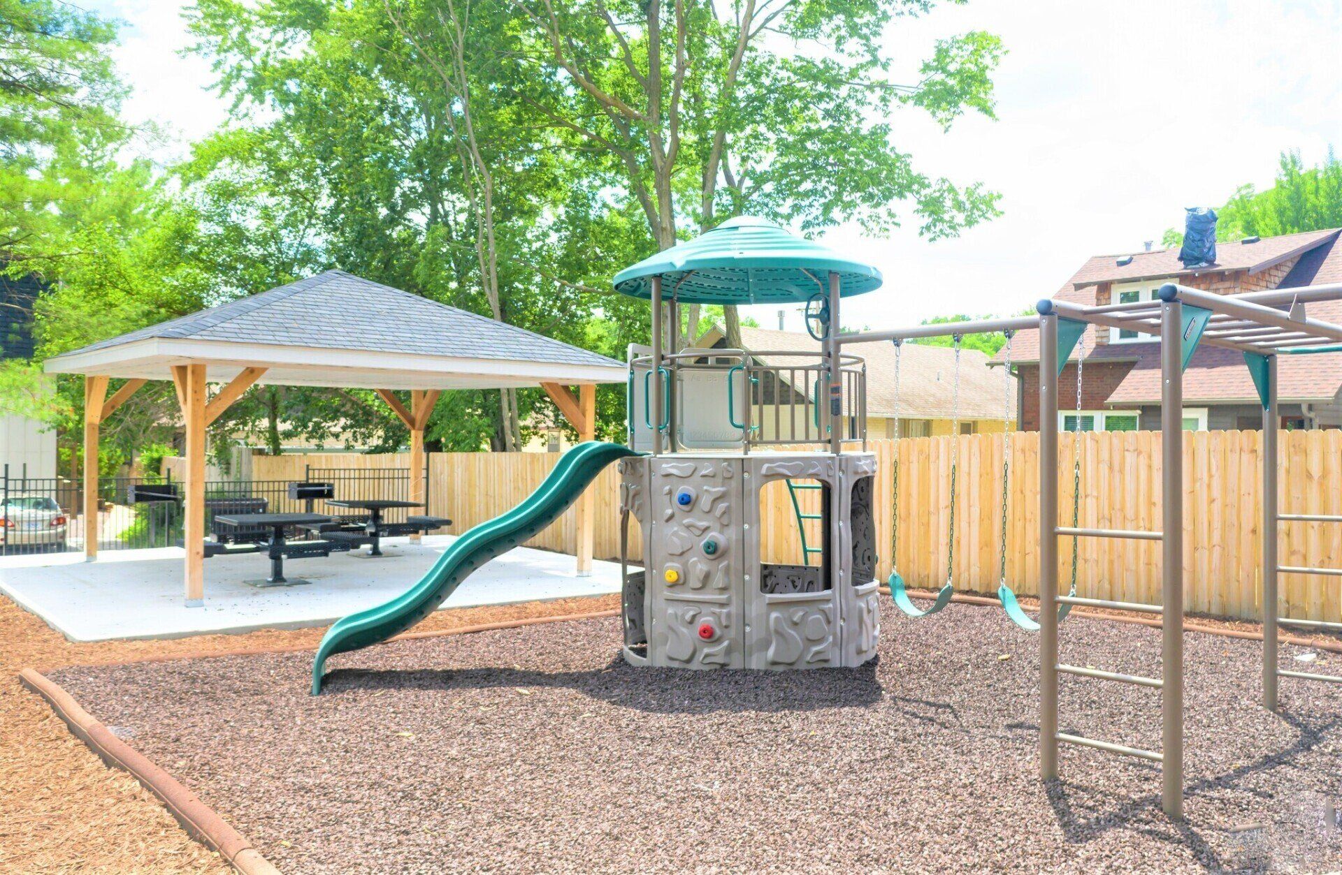 Parkway Apartments Photo Gallery