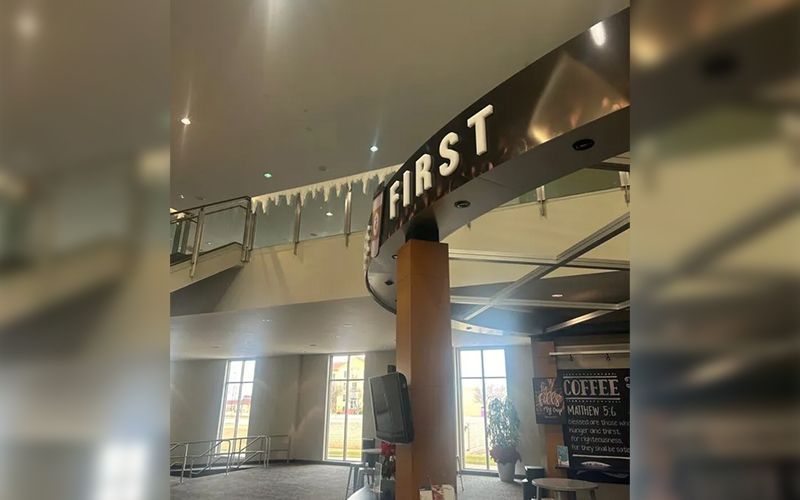 Dimensional Lettering