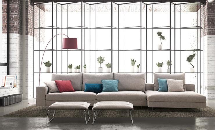 Divano contemporaneo