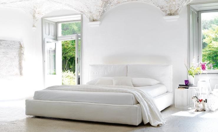 Camera matrimoniale in bianco