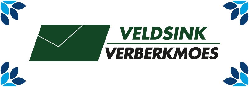 Logo van VELDSINK VERBERKMOES, met donkergroen geometrisch ontwerp en tekst. Decoratieve hoekbloemmotieven.