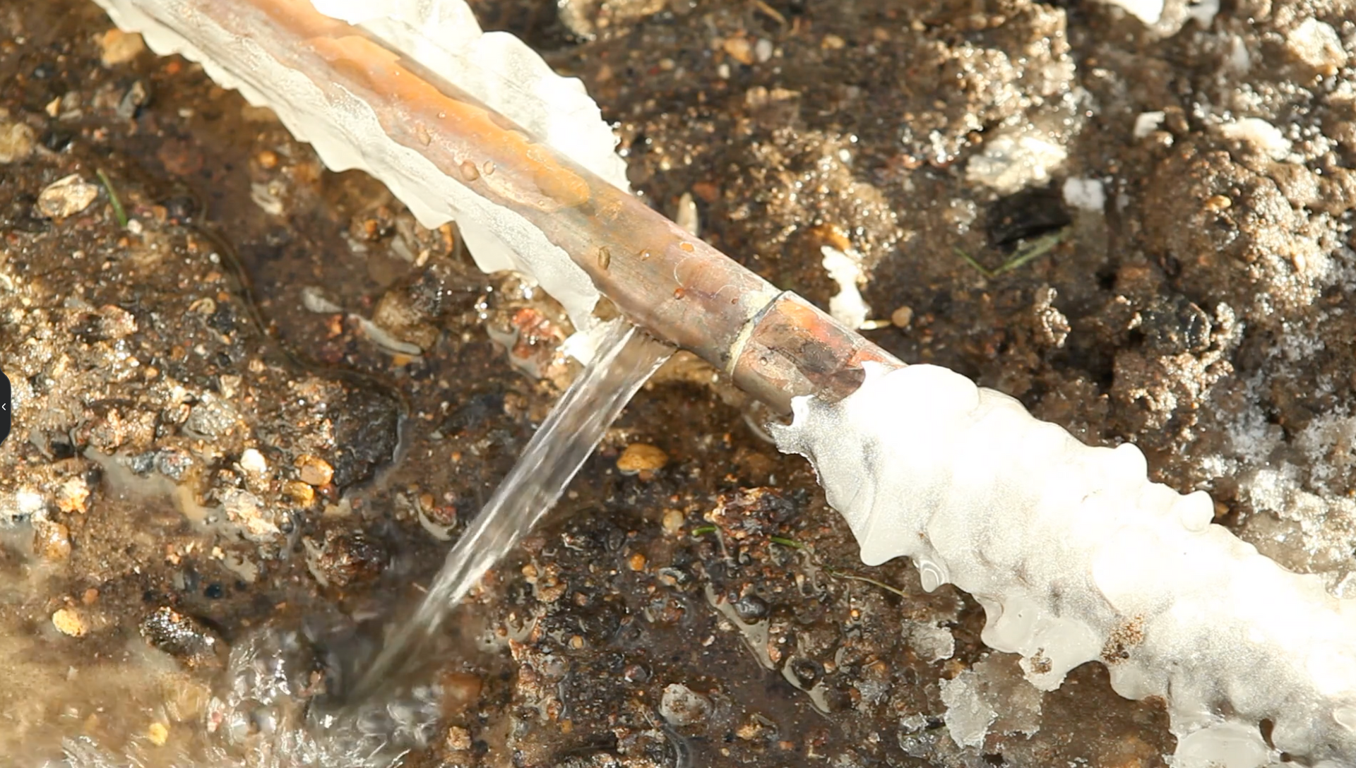 How to Save Your Pipes from Freezing
