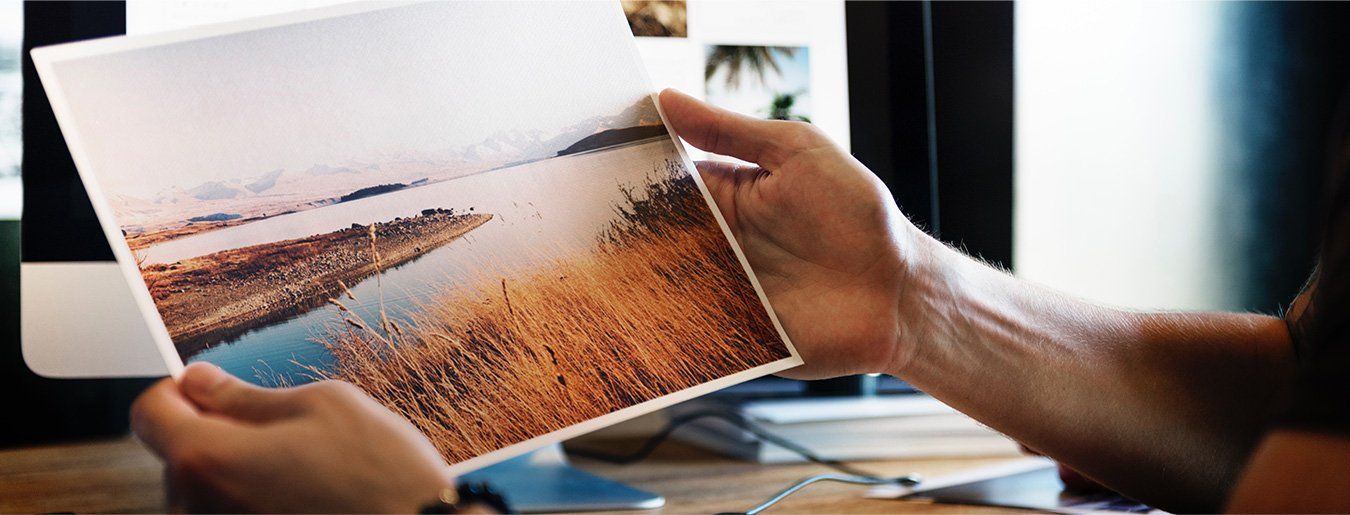 Image of photo in hand.