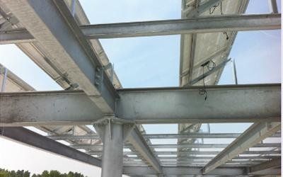 struttura in ferro per pannelli solari