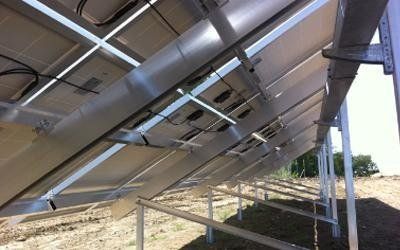 struttura in ferro di sostegno ai pannelli solari