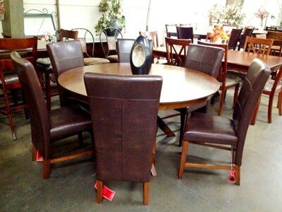 Round Dining Table — tables for sale in Sacramento, CA