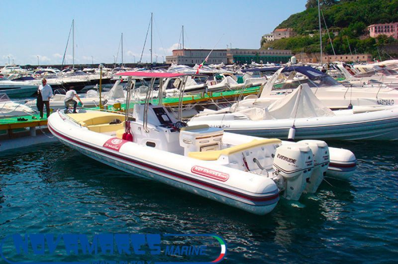 Novamares Nautilus 33 FB in porto