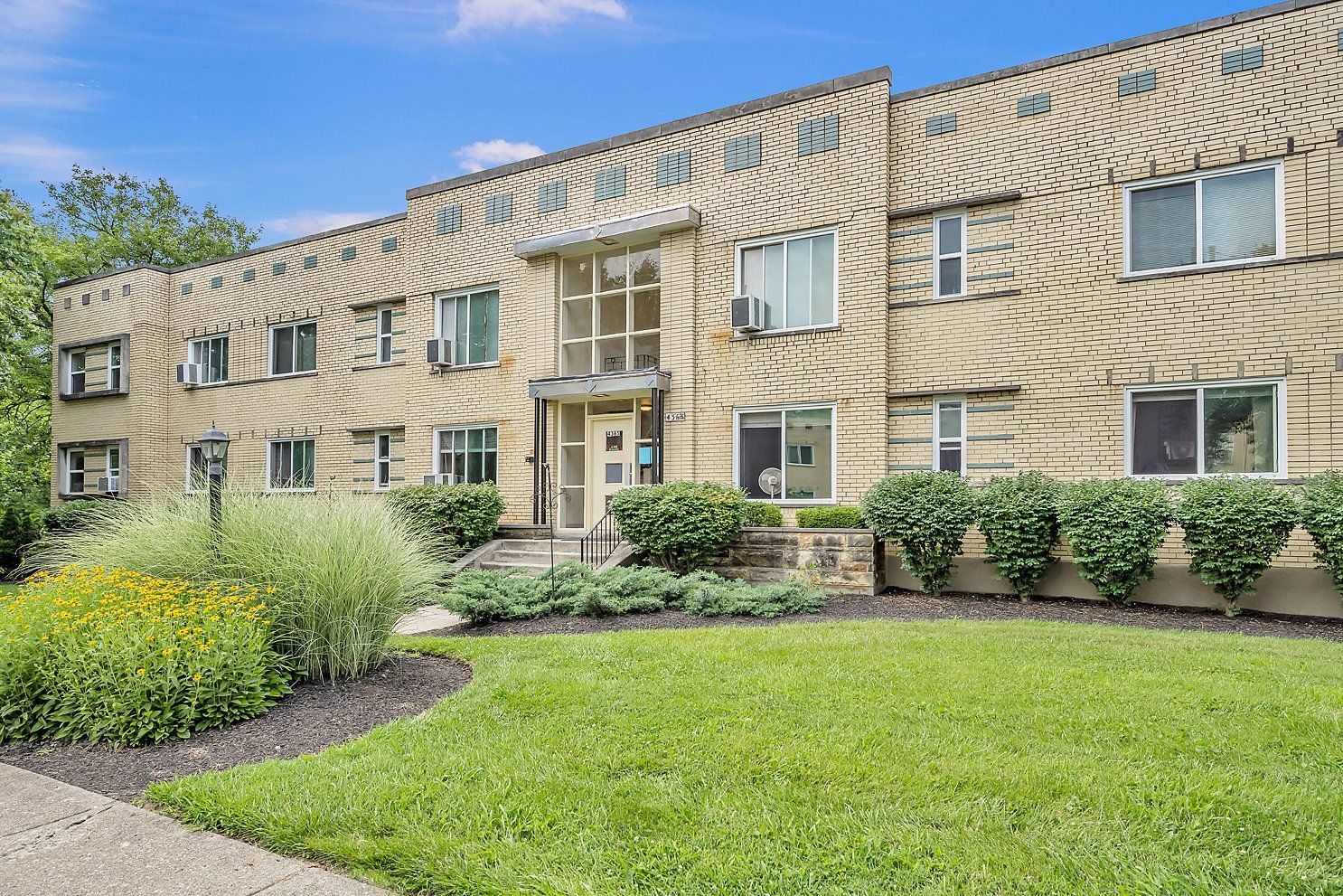 Venture Real Estate Company Home