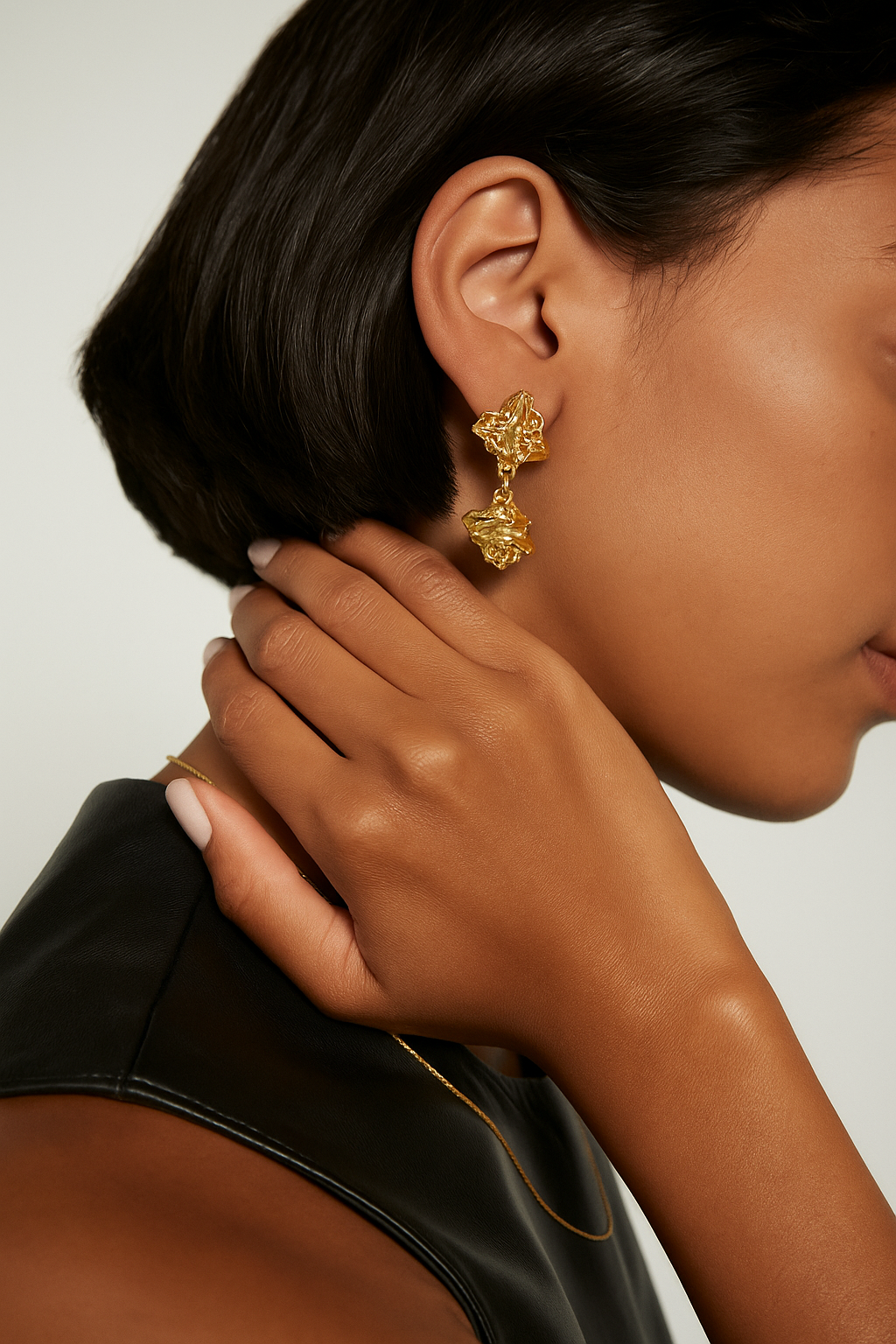 Sonne Womens Earrings 18k gold plated brass ; fashion