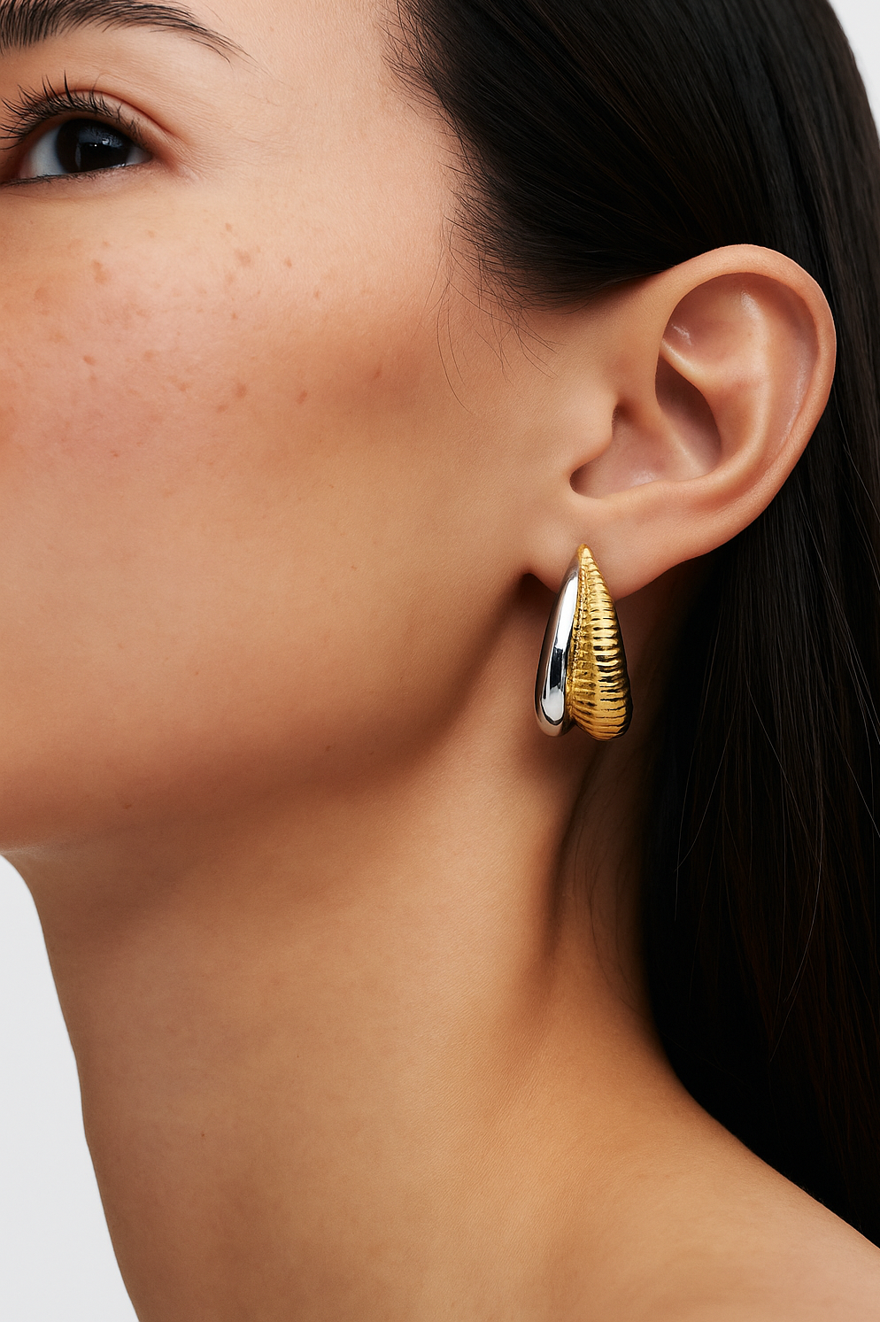 Sonne Womens Earrings 18k gold plated brass ; fashion