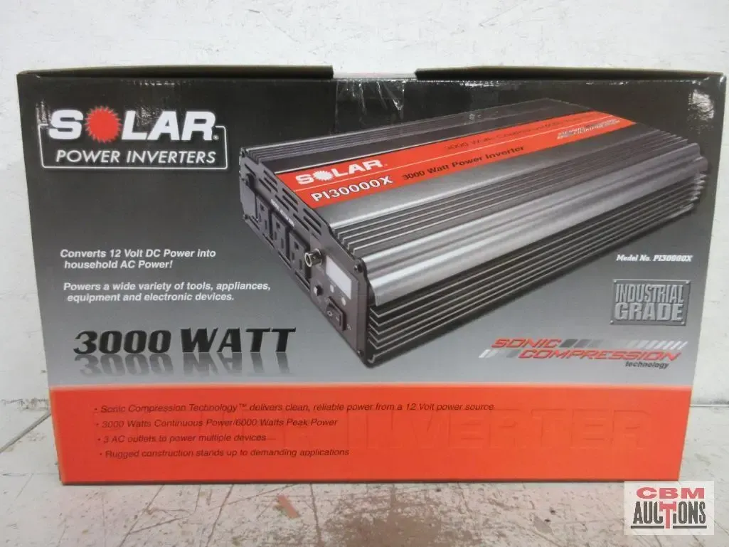 A solar power inverter 3000 watt is in a box
