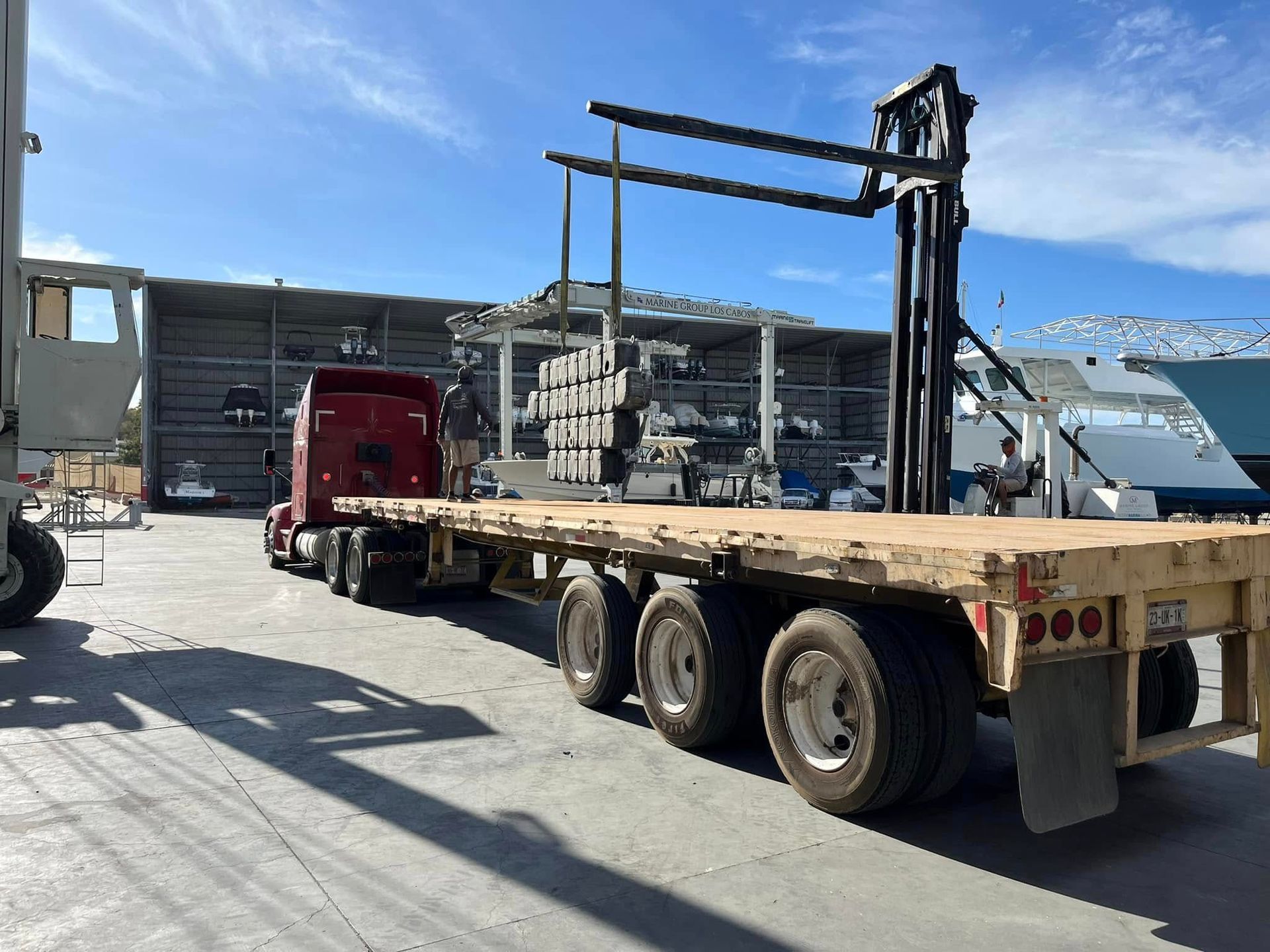 FLETES Y MUDANZAS DEL CABO