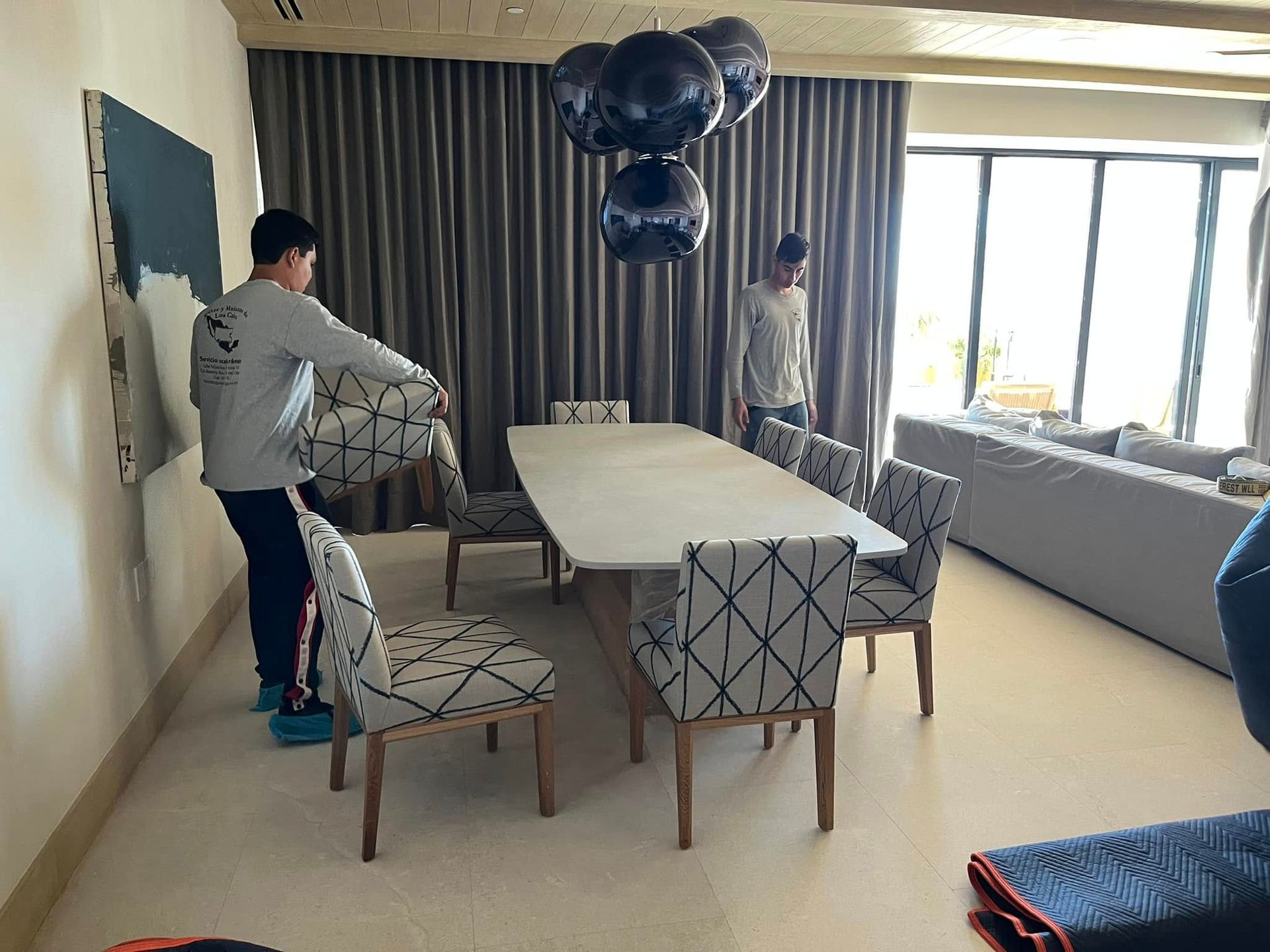 FLETES Y MUDANZAS DEL CABO