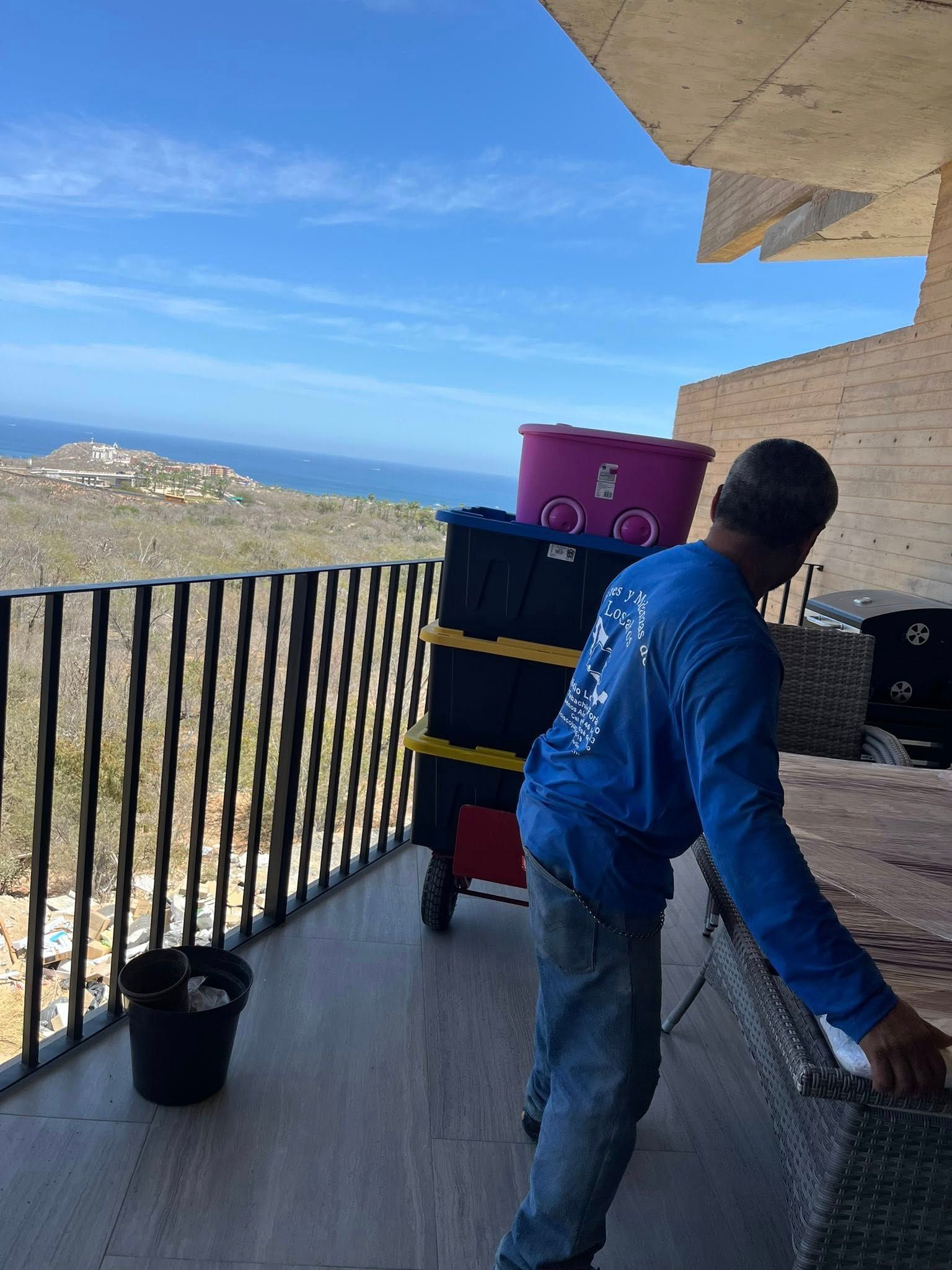 FLETES Y MUDANZAS DEL CABO