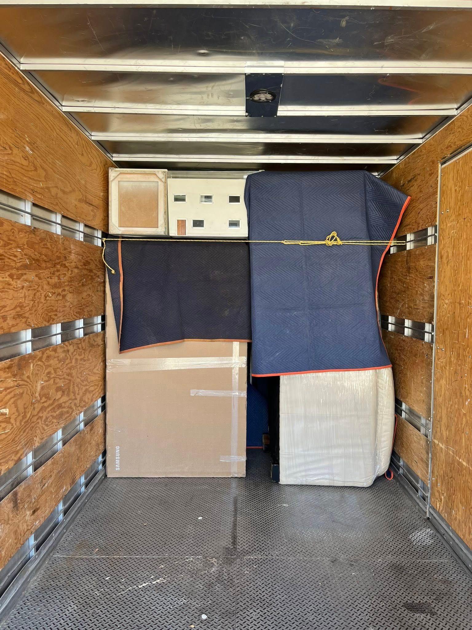 FLETES Y MUDANZAS DEL CABO