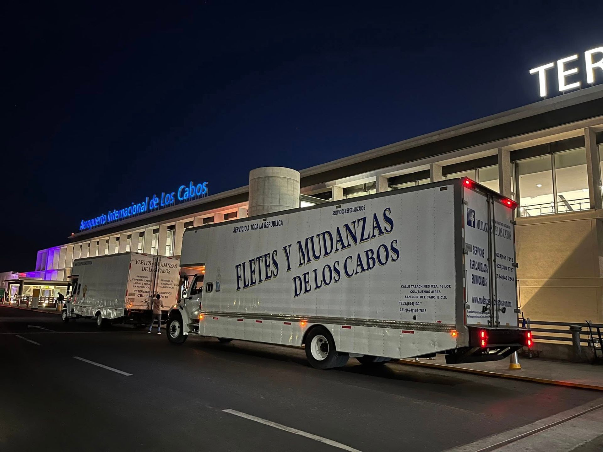 FLETES Y MUDANZAS DEL CABO