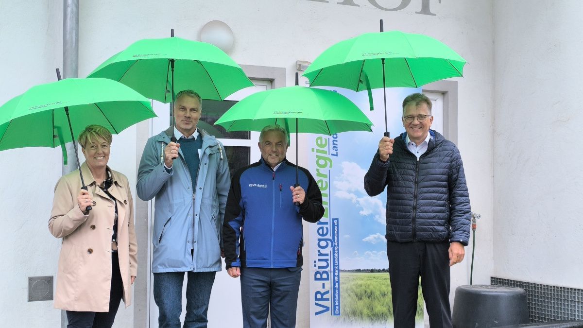 VR-BürgerEnergie Landsberg eG - Verleihung der solbernen Ehrennadel an Josef Spicker