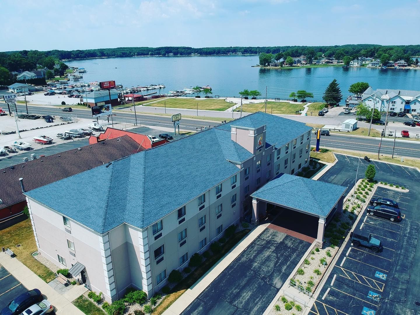 Commercial Asphalt Roof Installation