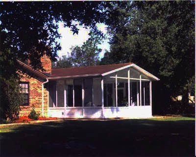 House With Screen Room - Glen Gardner, NJ - Canopy Erectors, Inc