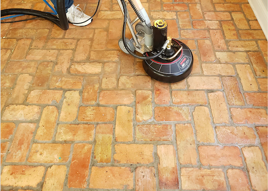 TILE & GROUT CLEANING