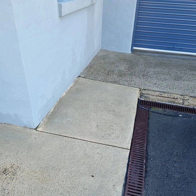 Sidewalk Of The House After Pressure Washing Cleaning — Jervis Bay Pressure Washing & Property Maintenance in Vincentia, NSW
