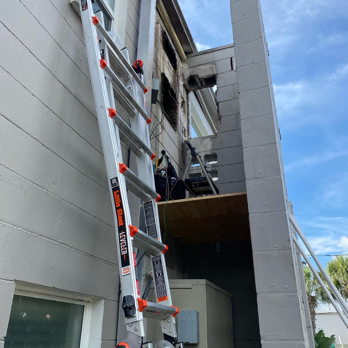 Service Ladder — Lithia, Fl — JS Watson Air