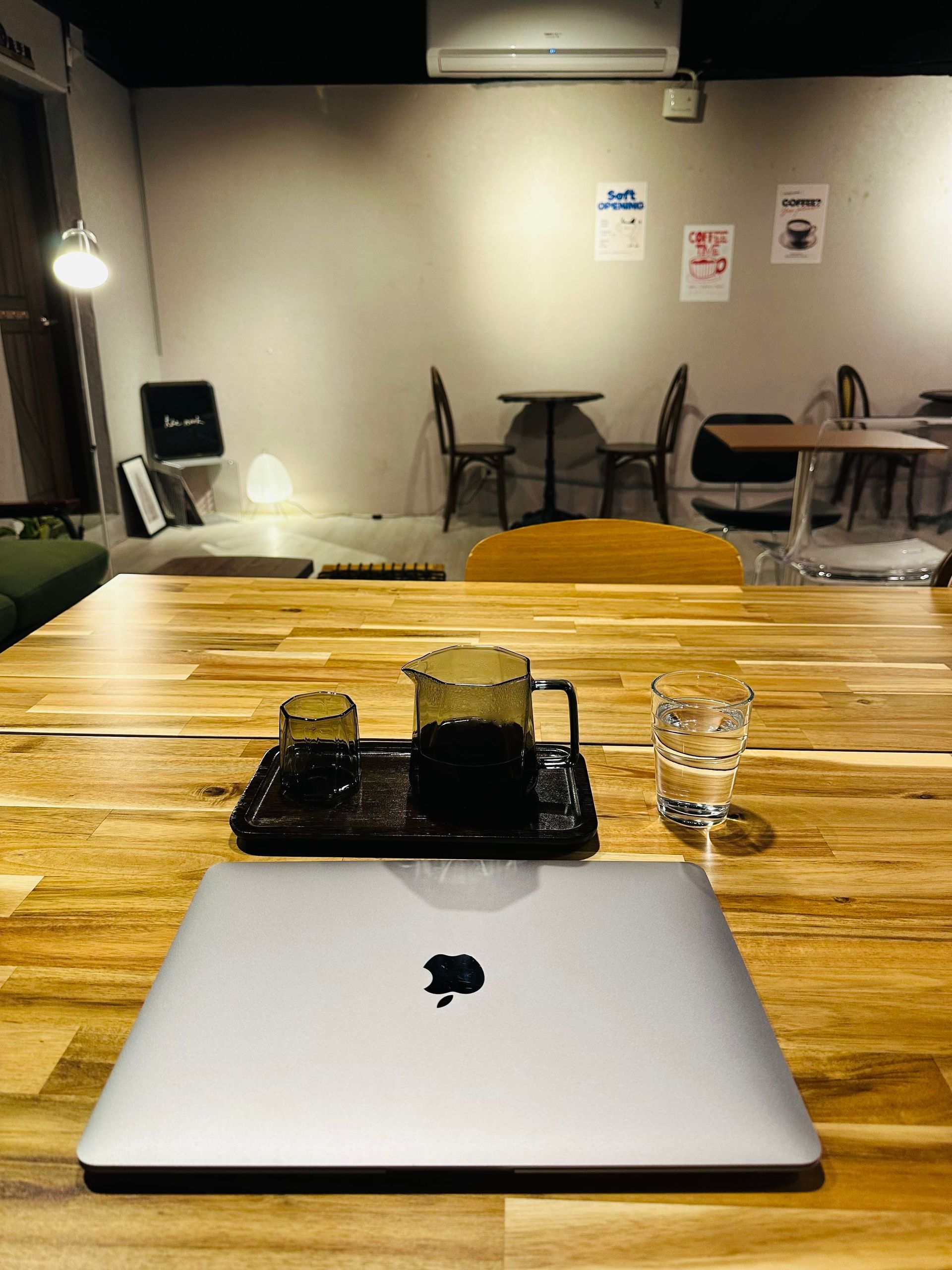 捷運板橋站咖啡廳，一隅珈琲