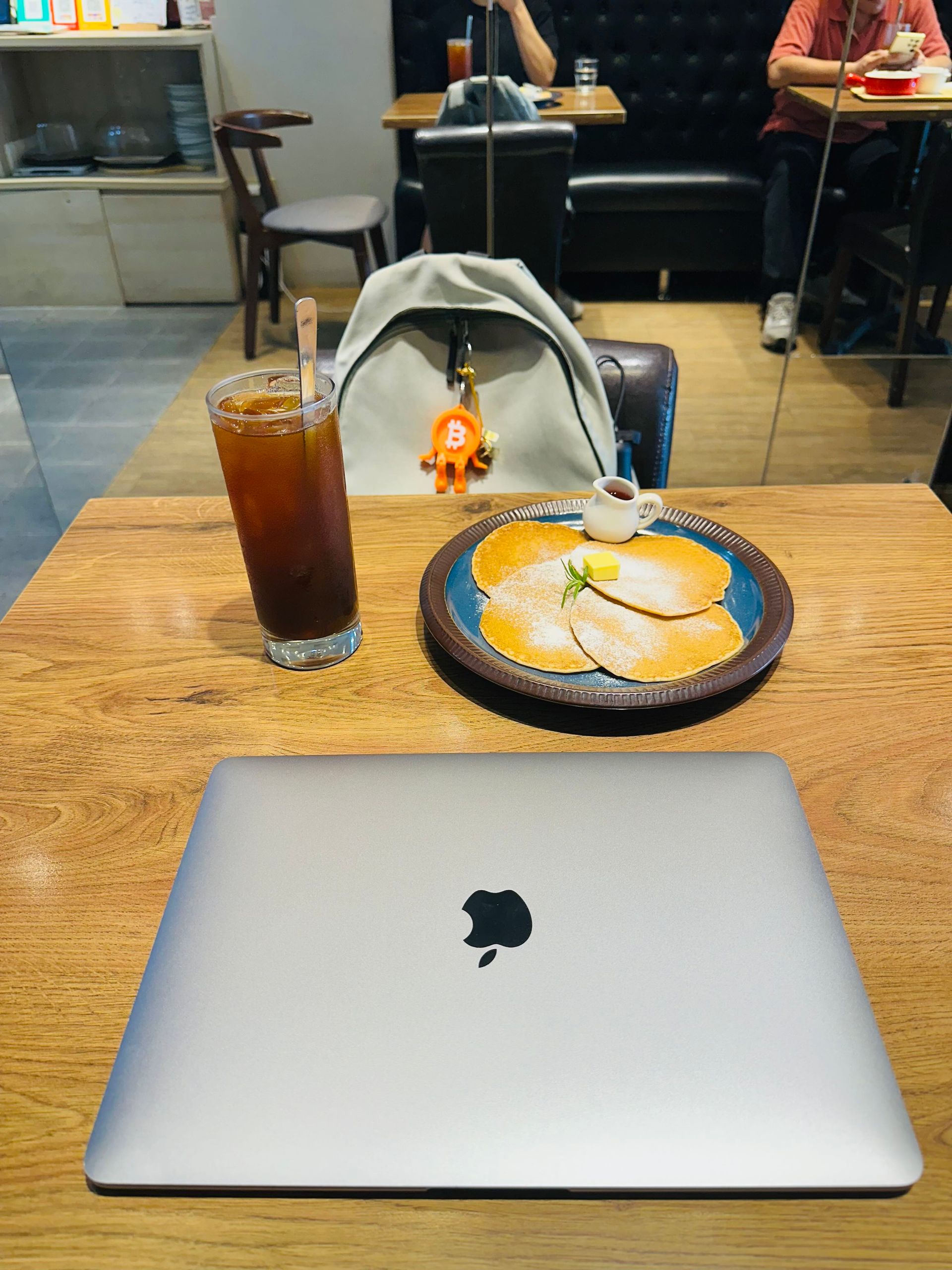 中正紀念堂咖啡廳，房角石咖啡