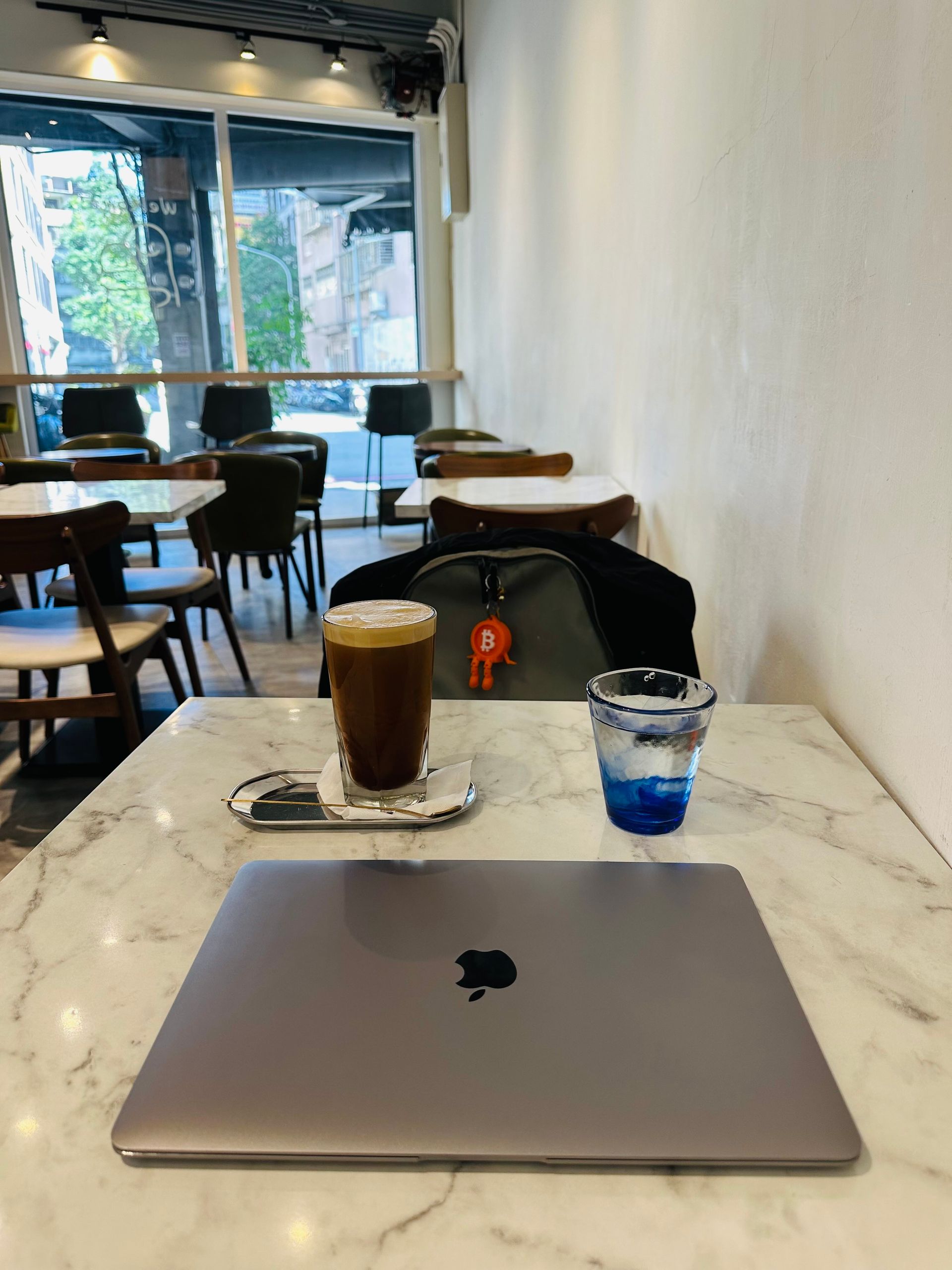 永和頂溪站咖啡廳，Balloon Coffee 氣球咖啡
