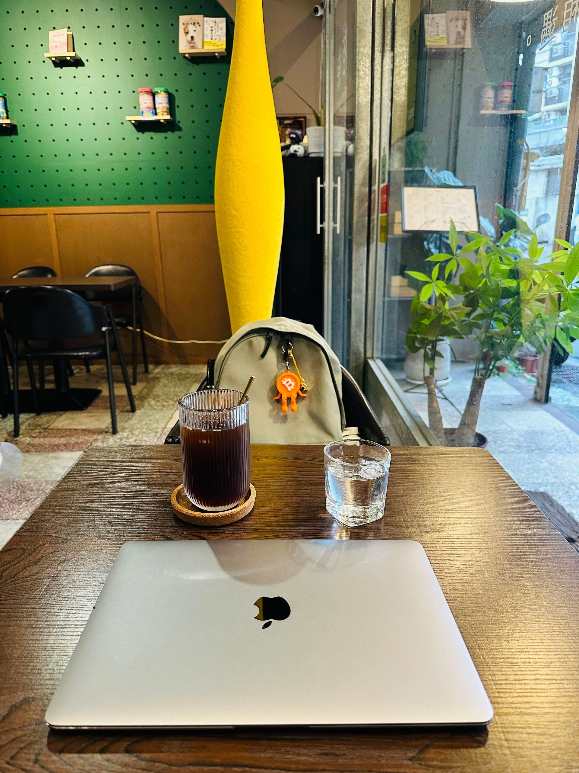 捷運景安咖啡廳,Mornight 陌倷