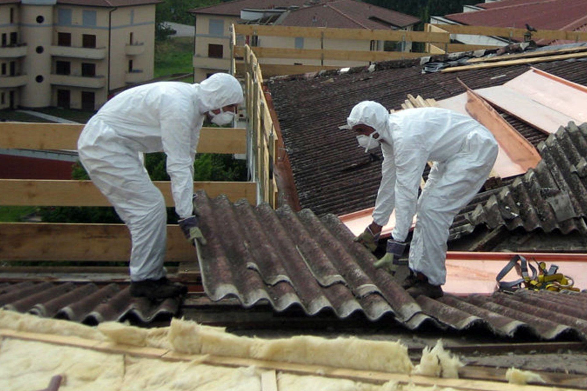 Rimozione e smaltimento amianto eternit