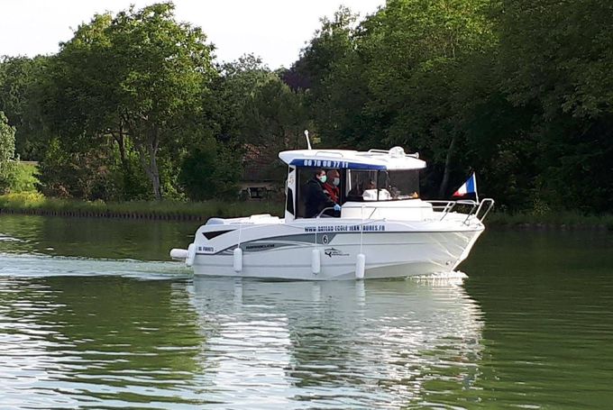 Permis bateau, Haute Marne, Marne, Aube, Reims, Lac du Der, Grand Est, Région Grand Est, Passer son permis bateau, Permis formation rapide, Formation permis bateau, Cours permis bateau, Examens permis bateau, Préparation permis bateau, Permis bateau fluvial, Permis bateau lacustre, Permis bateau mer, Permis bateau côtier, Permis bateau intérieur, Permis bateau extérieur, Permis bateau jet ski, Cours jet ski, Formation jet ski, Passer son permis jet ski, Permis jet ski rapide, Permis jet ski Grand Est, Permis jet ski Marne, Permis jet ski Haute Marne, Permis jet ski Aube, Permis jet ski Reims, Permis jet ski Lac du Der, Permis jet ski fluvial, Permis jet ski lacustre, Permis jet ski mer, Permis jet ski côtier, Permis jet ski intérieur, Permis jet ski extérieur, Cours de navigation, Formation navigation rapide, Passer son permis de navigation, Permis de navigation Grand Est, Permis de navigation Marne, Permis de navigation Haute Marne, Permis de navigation Aube, Permis de navigation Reims, Permis de navigation Lac du Der, Permis de navigation fluvial, Permis de navigation lacustre, Permis de navigation mer, Permis de navigation côtier.