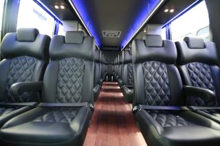 Limos bus - VIP Limo Transportation in Tampa, FL