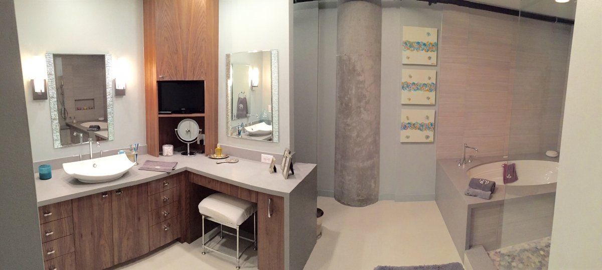 Bathroom Contractor — Large Size Bathroom in Stafford, TX