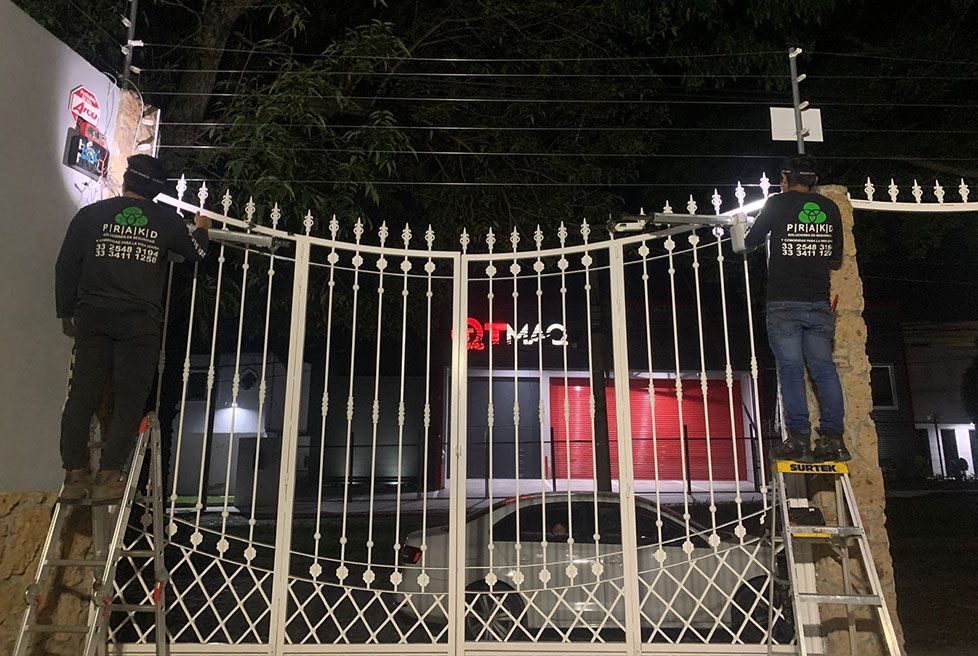 PUERTAS AUTOMATICAS PRAKD