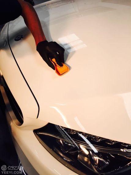 鑫旺汽車極致鈑烤板烤,
超跑車主指定專業鈑金頂級烤漆極致施工,
專精各式進口特殊車,高價車,環中路汽車鈑烤板烤,三十年鈑烤經驗,