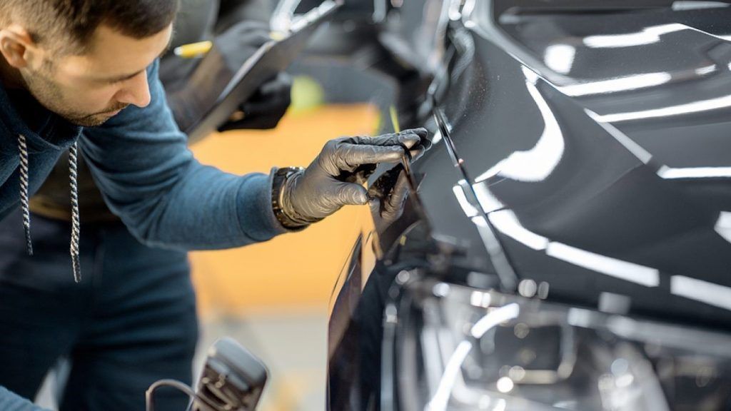 鑫旺汽車極致鈑烤板烤,
超跑車主指定專業鈑金頂級烤漆極致施工,
專精各式進口特殊車,高價車,環中路汽車鈑烤板烤,三十年鈑烤經驗,