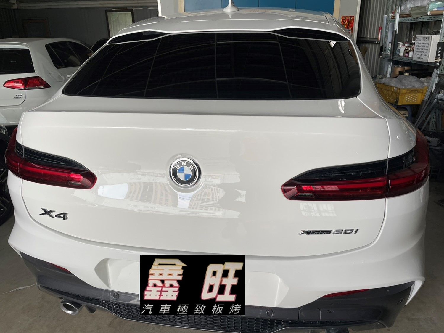 BMW X4 寶馬X4 修復板金烤漆完成