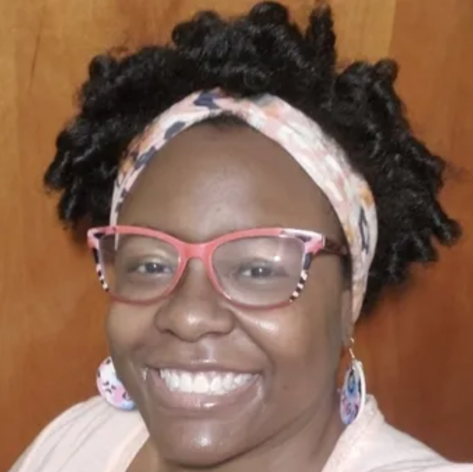 Shalesha Andrews Mental Health Therapist img