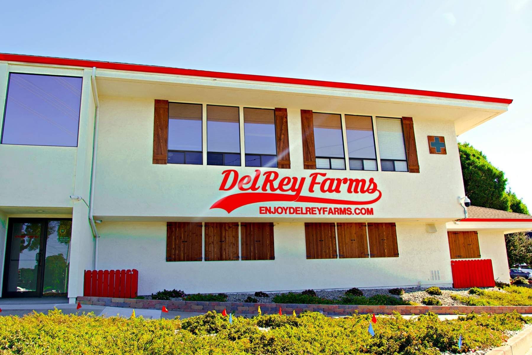 Del Rey Farms cannabis dispensary is located in Del Rey Oaks, California