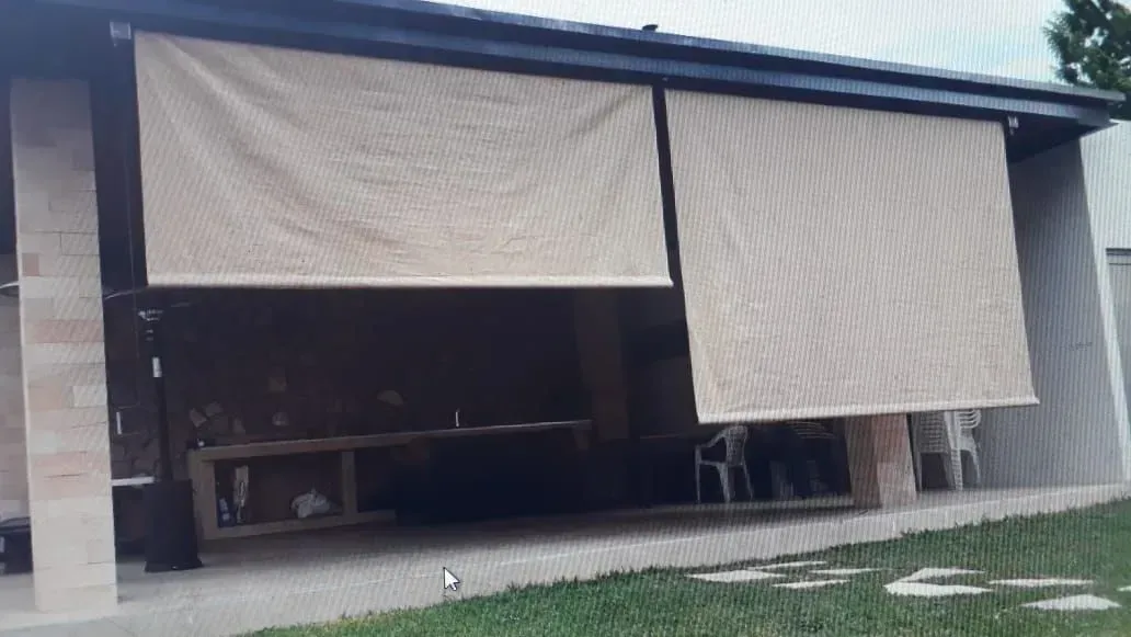 CORTINA DE MALLA SOMBRA