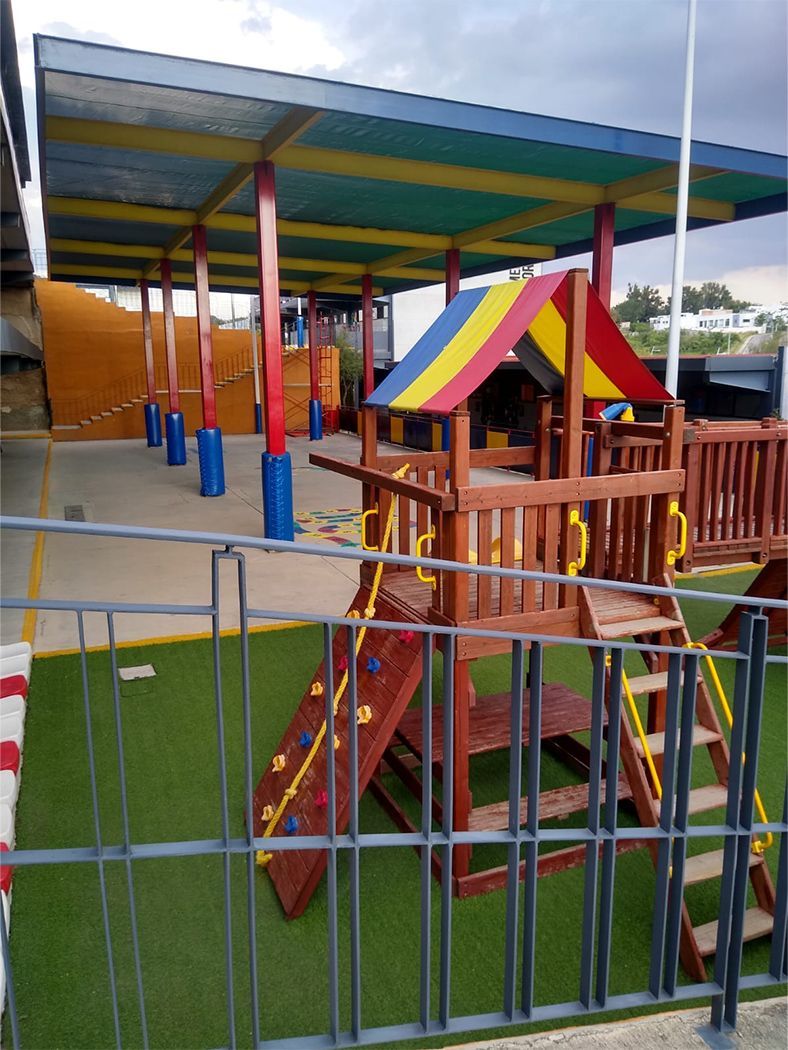 MALLA SOMBRA ESPACIOS RECREATIVOS