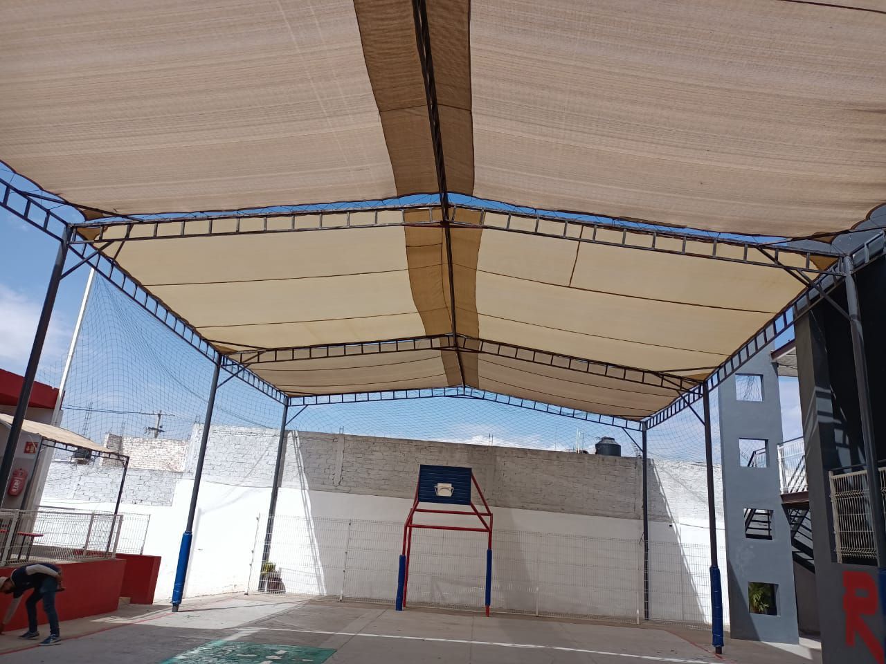 MALLA SOMBRA ESPACIOS RECREATIVOS