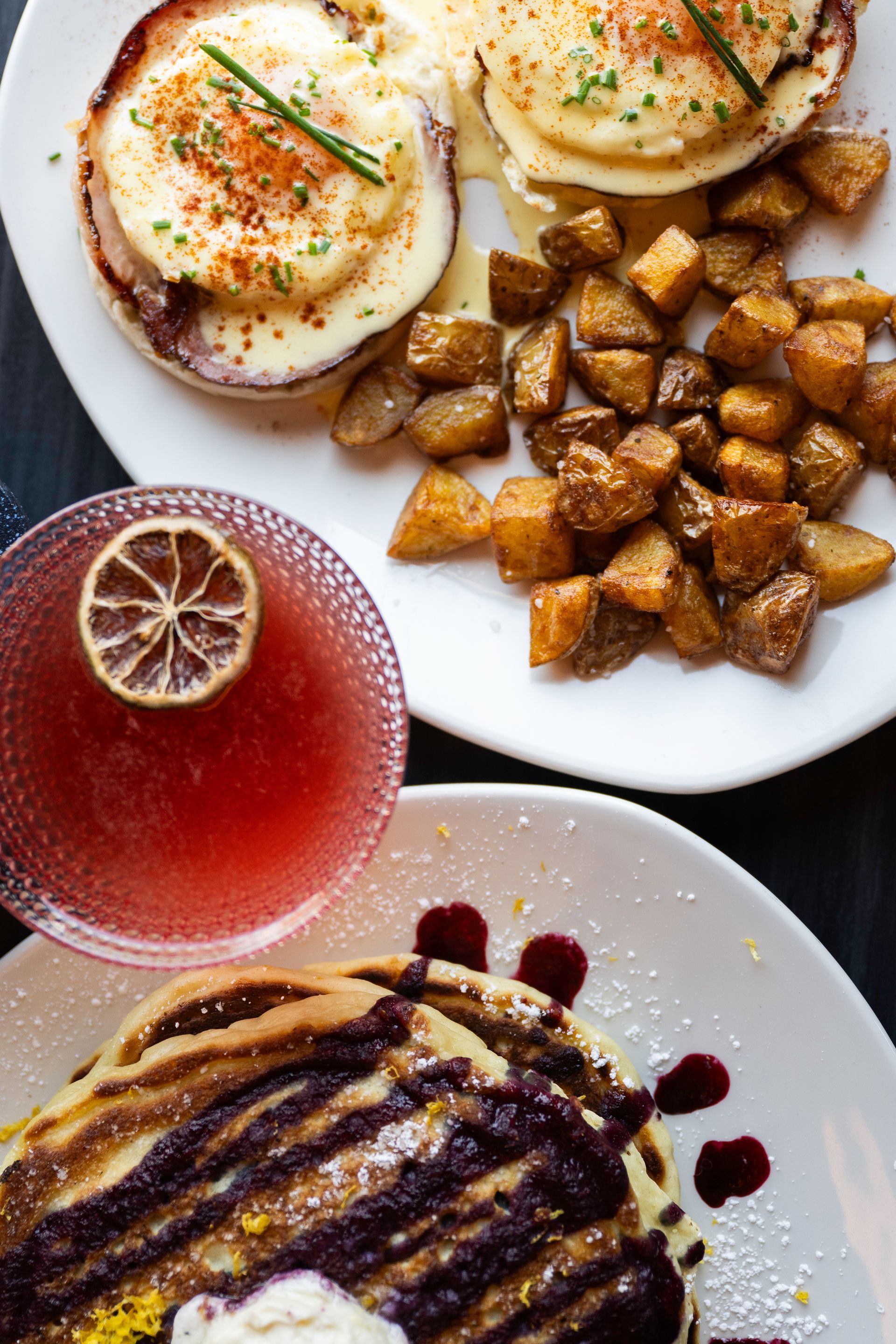 Brunch with Eggs Benedict