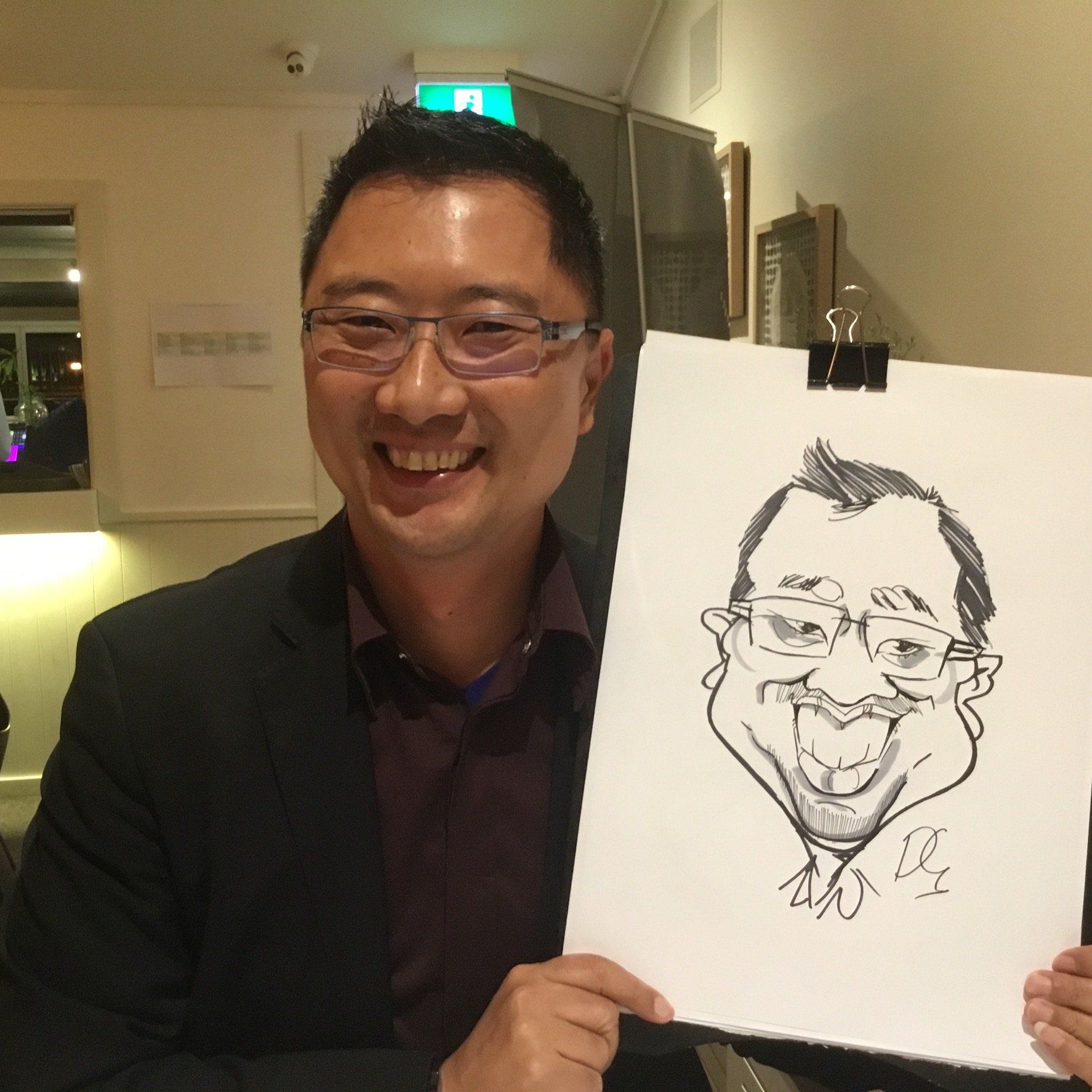 Hire caricature artist-caricatures drawing for all live events digital to markers.