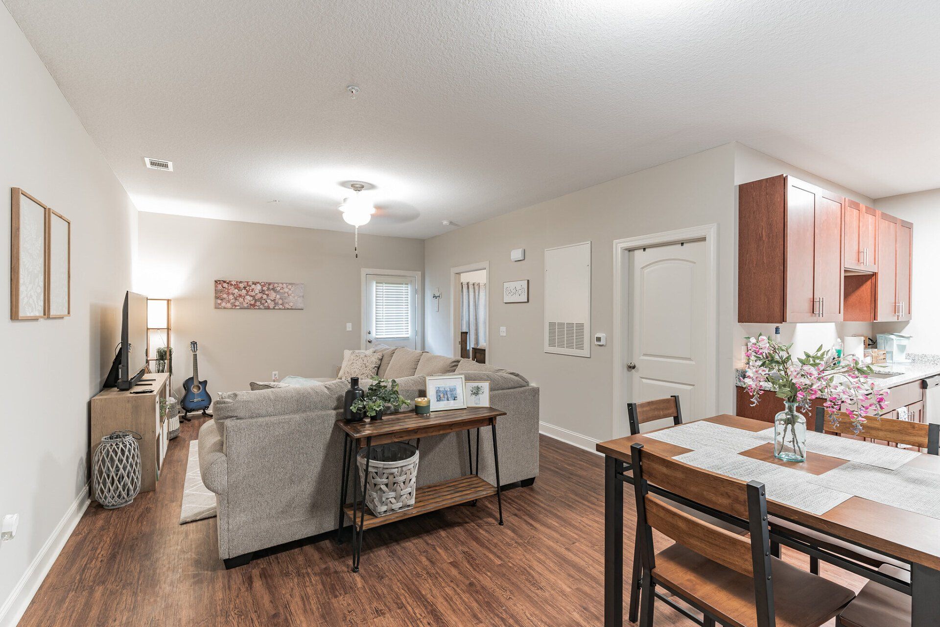 Tifton, Apartments for Rent / One & Two Bedroom Floor Plans